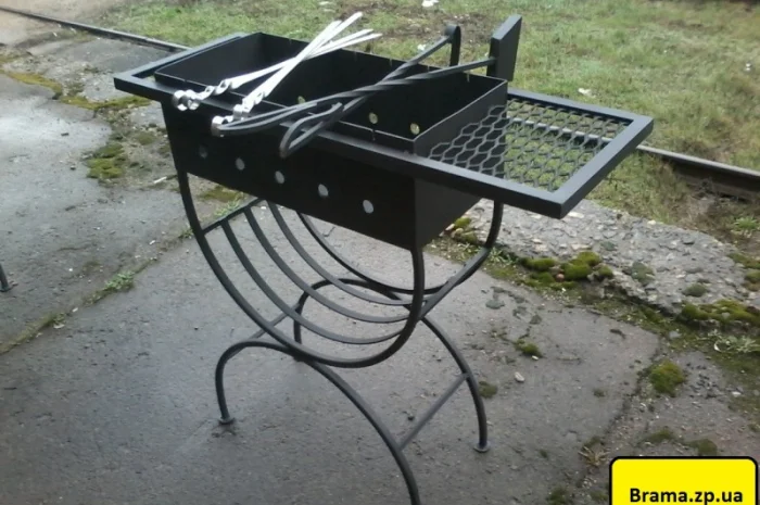Мангал с дровницей- фото № 4
