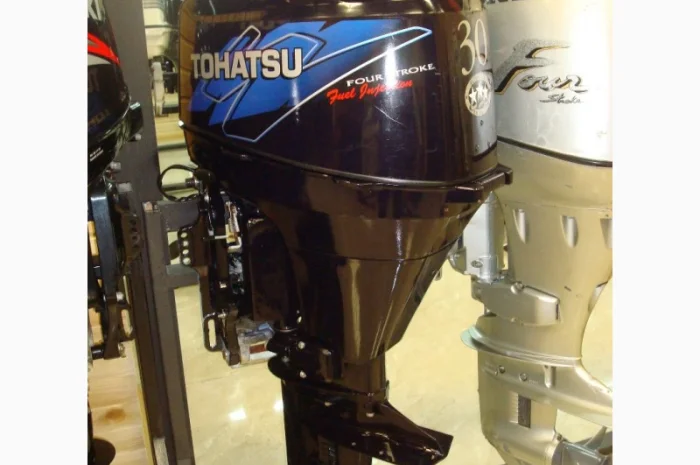 Продается лодочный мотор Tohatsu - 30, б/у, 2014 года- фото № 2