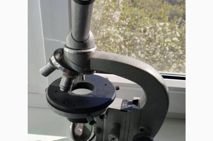 Продам мікроскоп МБР-1 б/у, велосипед Десна, автомобильну сигаретницю( auto smokle) нову- фото № 5