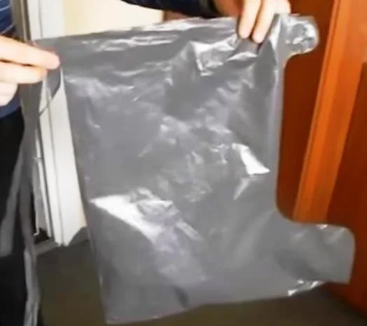 Оборудование для изготовления изделий криволинейной формы из пленки: бахил, перчаток и т.д- фото № 3