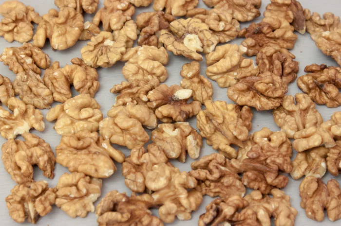 Куплю светло-пшеничную бабочку и четверть- фото № 1