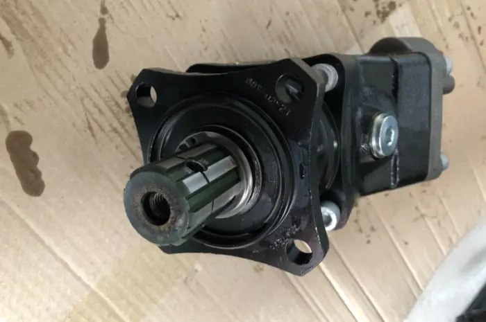 Насос 80л Binotto MDS 80 l (60300110809BI). Parker- фото № 2