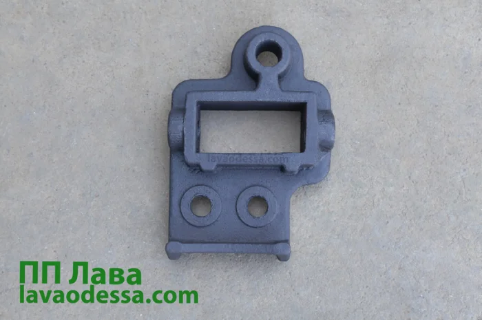 Кронштейн ПТУ 05.319 з прямокутним отвором, литий за випалюваною моделлю (ПЛН 3-35)- фото № 1