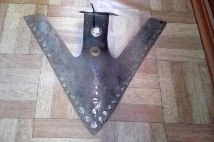 Лапа крг грн- фото № 1