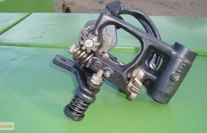 Запчасти на пресс подборщик Фортшрит Fortschritt К 454, К 442, К 550- фото № 9