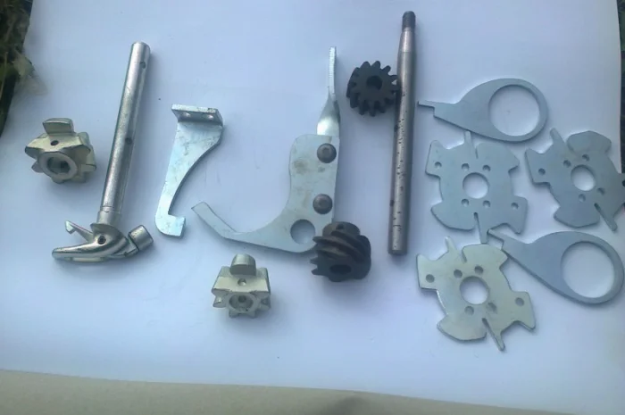 Запчасти на пресс подборщик International Интернационал IH 422, 430, 435D, 435Т, 440- фото № 1