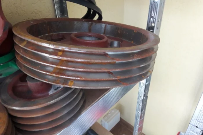 Шкив большой 4-х ременной косилки роторной- фото № 2