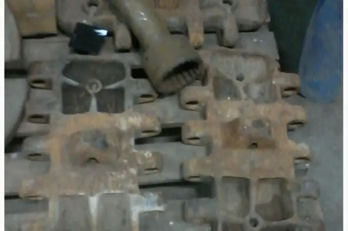 Запчасти на экскаваторы- фото № 3