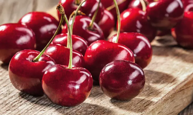 На постійній основі закуповую вишню- фото № 1