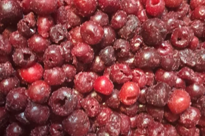 Продам вишню заморожену без кістки- фото № 1