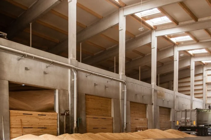 Профільований полікарбонат для навісів та будівель- фото № 2