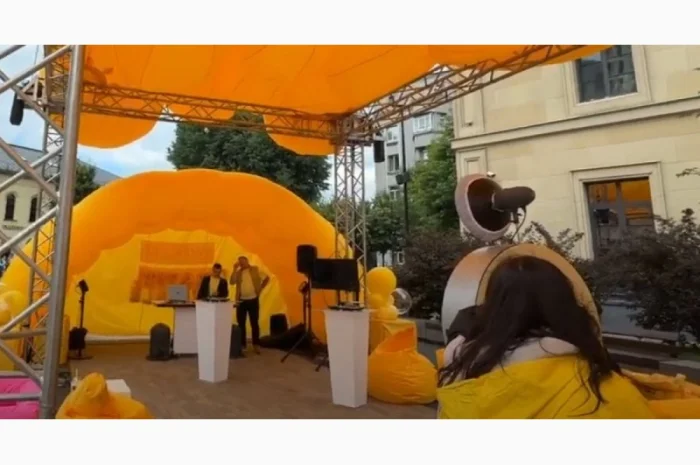 Палатка надувная тент для уличного маркетинга- фото № 1