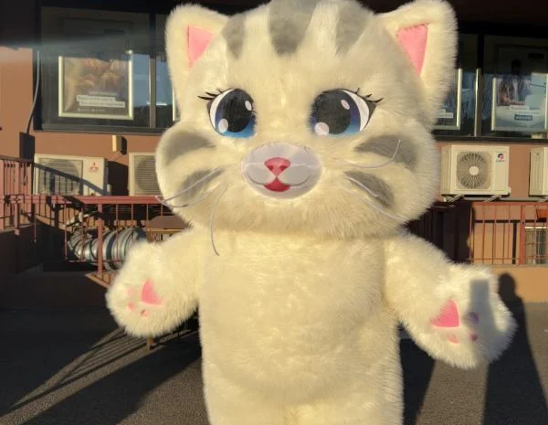 Надувной костюм аниматору кот 4 часа работы 2.4 м 60 Вт- фото № 1