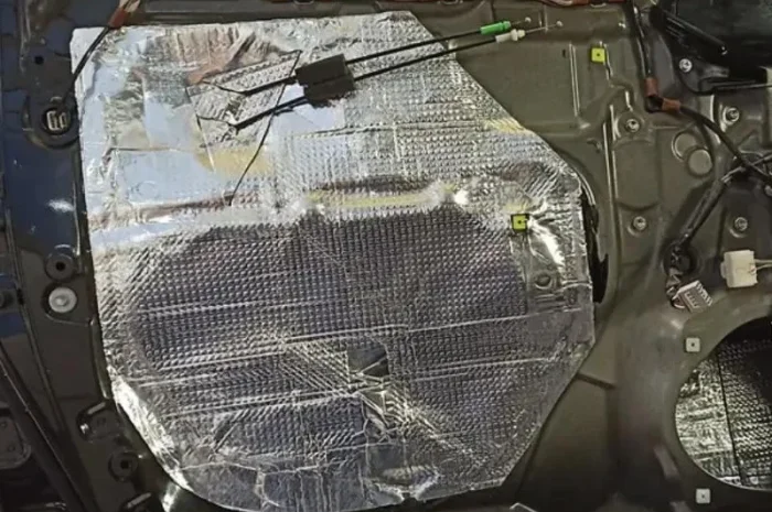 Toyota FJ Cruiser 2017 года в отличном состоянии- фото № 2