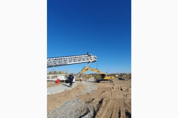 Автоматический телескопический радиальный конвейер 500 т/ч- фото № 1