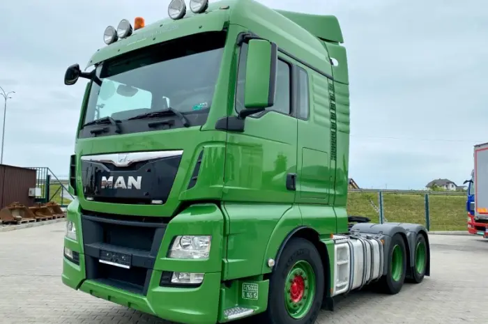 Тривісний тягач TGX 2015 року- фото № 10