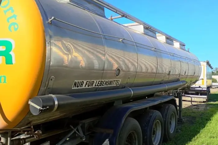Напівпричіп Цистерна Schwarzmuller TS-3- фото № 1