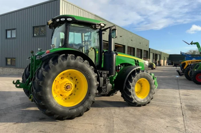 Трактор John Deere 8270 R 2014 р- фото № 3