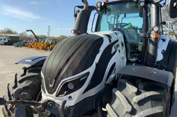 Valtra T234 Versu Twin Trac 2015 р- фото № 4