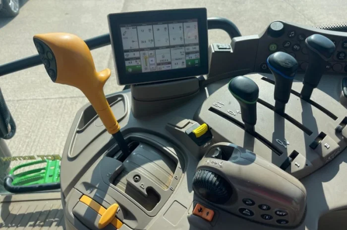 John Deere 6130R Select Edition 2019 р- фото № 2
