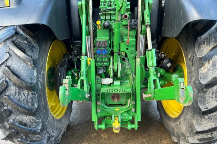 John Deere 6R 120 2022 р- фото № 10