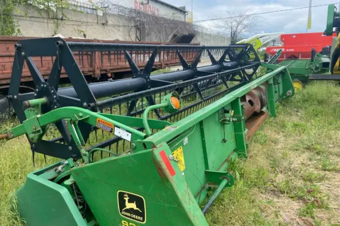 Жниварка жатка John Deere 920 6- фото № 1