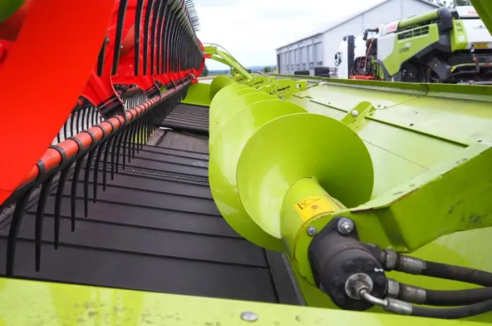 Claas Convio Flex 930- фото № 4