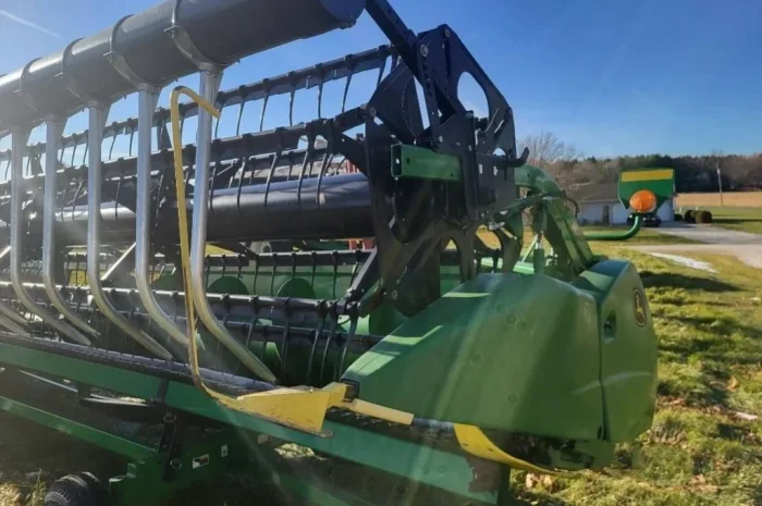 Жатка флекс John Deere 630F Hydraflex шириною 9 метрів- фото № 4