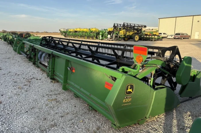 Жниварка John Deere 630 F Hydraflex шириною 9 метрів- фото № 2