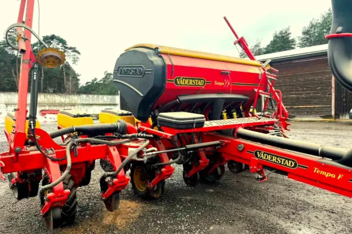 Сівалка високошвидкісна точна Vaderstad Tempo F8- фото № 1