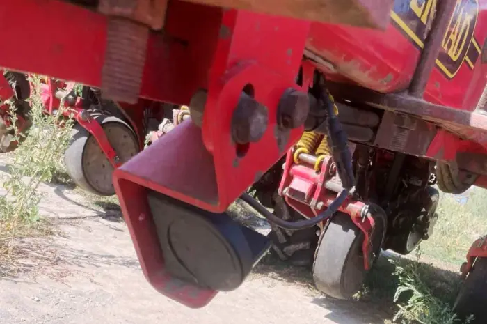 Сівалка точного висіву Vaderstad Tempo F8- фото № 10