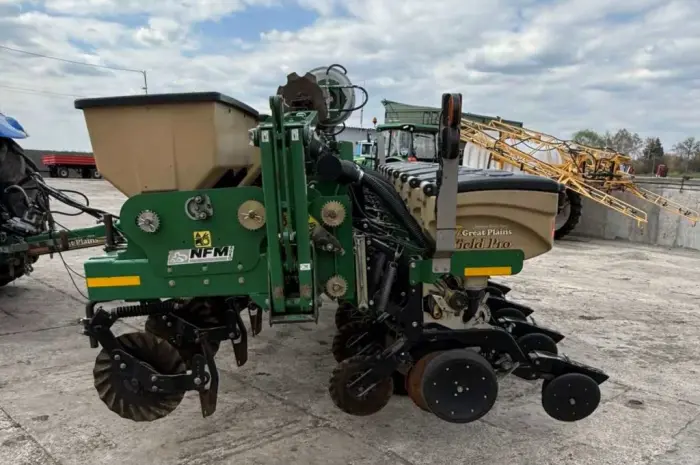 Сівалка точного висіву Great Plains YP825A-0870- фото № 1